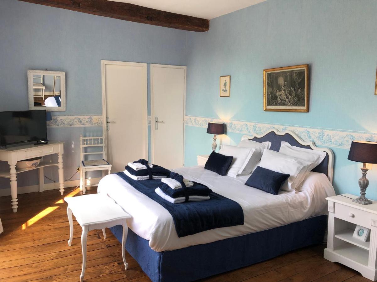 Manoir De Vilaines Varennes  ภายนอก รูปภาพ