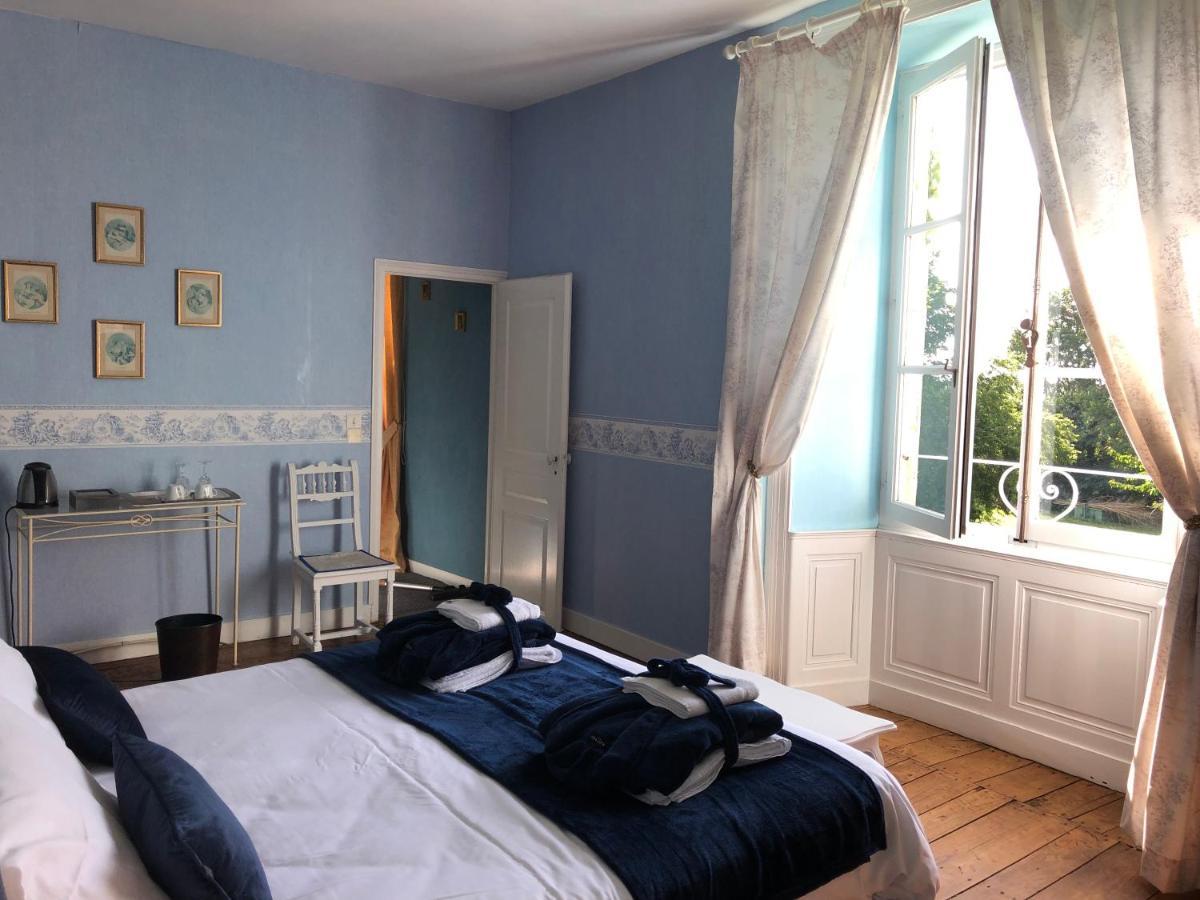 Manoir De Vilaines Varennes  ภายนอก รูปภาพ