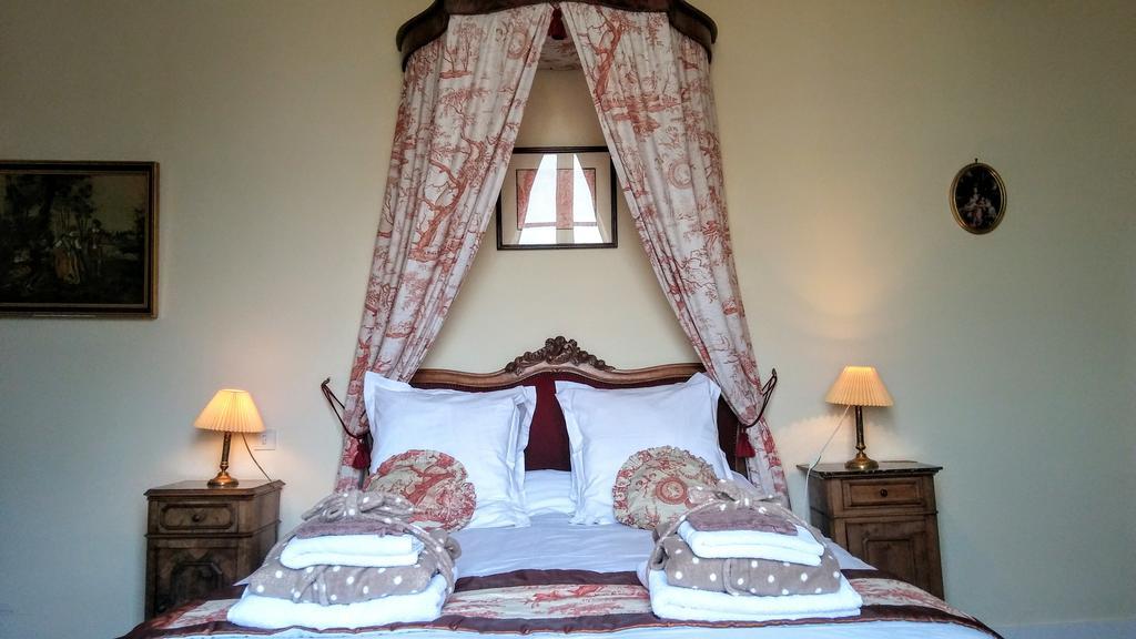 Manoir De Vilaines Varennes  ภายนอก รูปภาพ