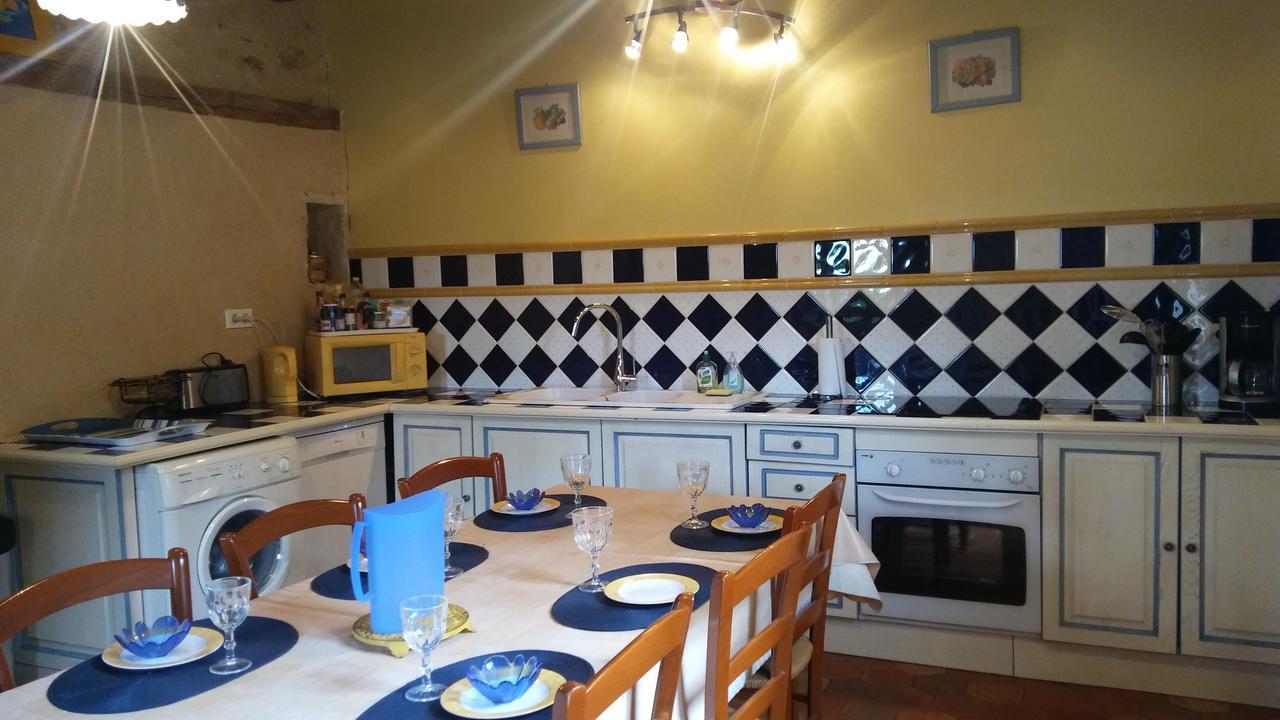 Manoir De Vilaines Varennes  ภายนอก รูปภาพ