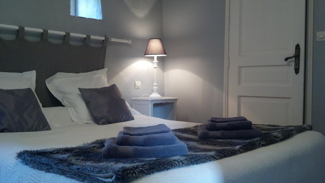 Manoir De Vilaines Varennes  ภายนอก รูปภาพ